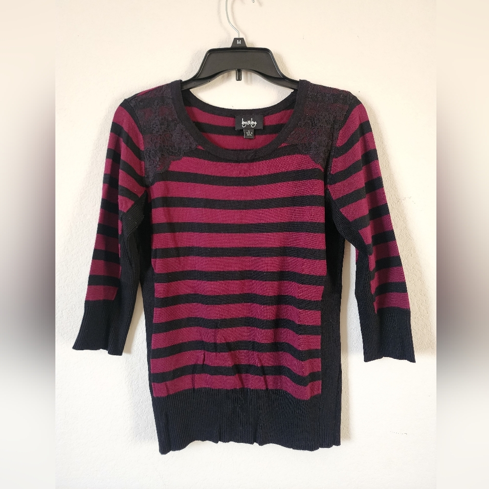 🎀Y2K By & By Juniors Striped Black and Burgundy Crew Neck Sweater Size:Large🎀